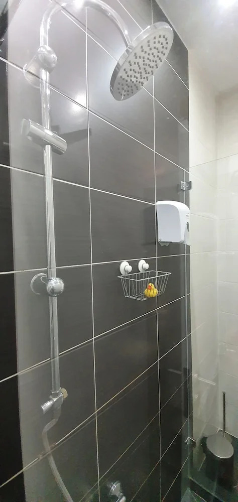 Foto - A Better Place by Lisbon II