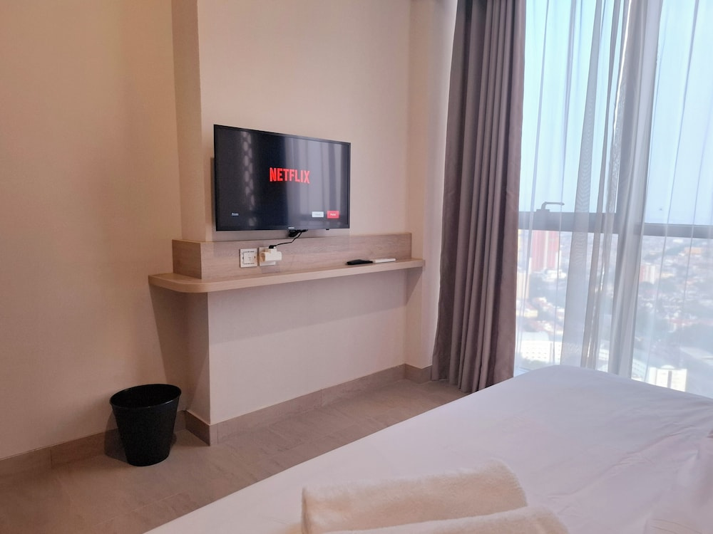 Menara Jakarta Condo JI EXPO by Blezz