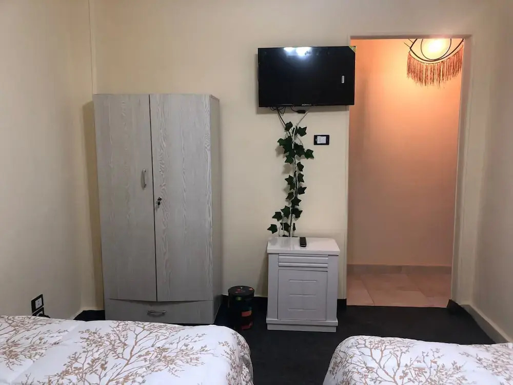 Foto - Sneferu Pyramids inn - Full Pyramids View