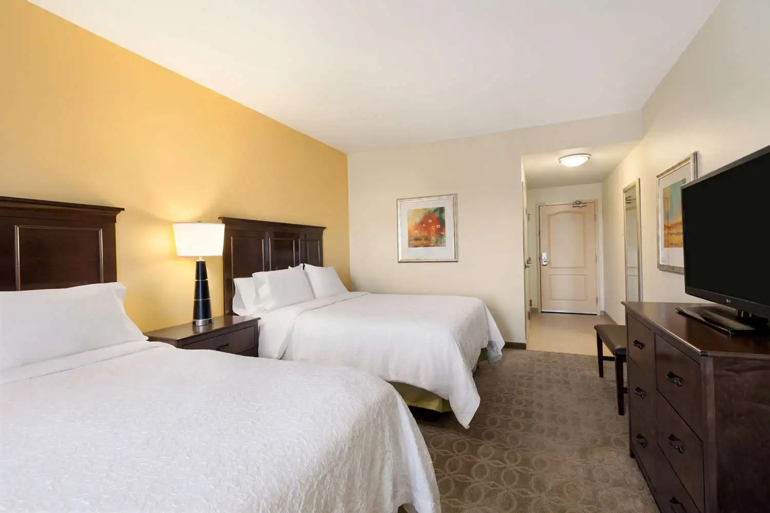 Photo - Hampton Inn & Suites San Bernardino