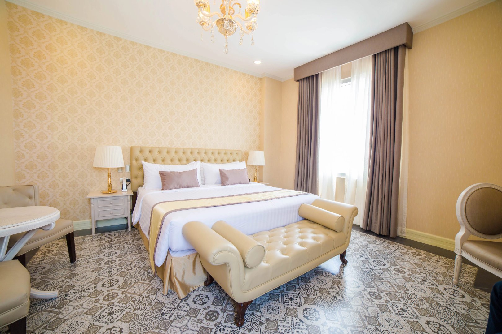 Photo - Rizal Park Hotel