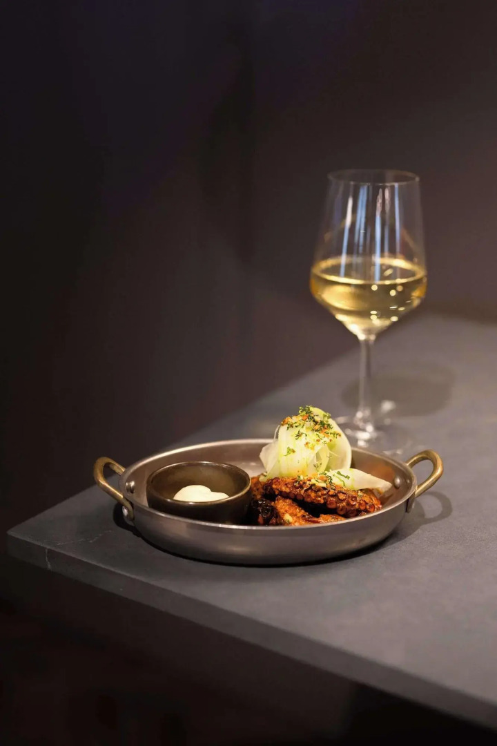 Foto - Radisson RED Hotel & Radisson RED Apartments, Kraków