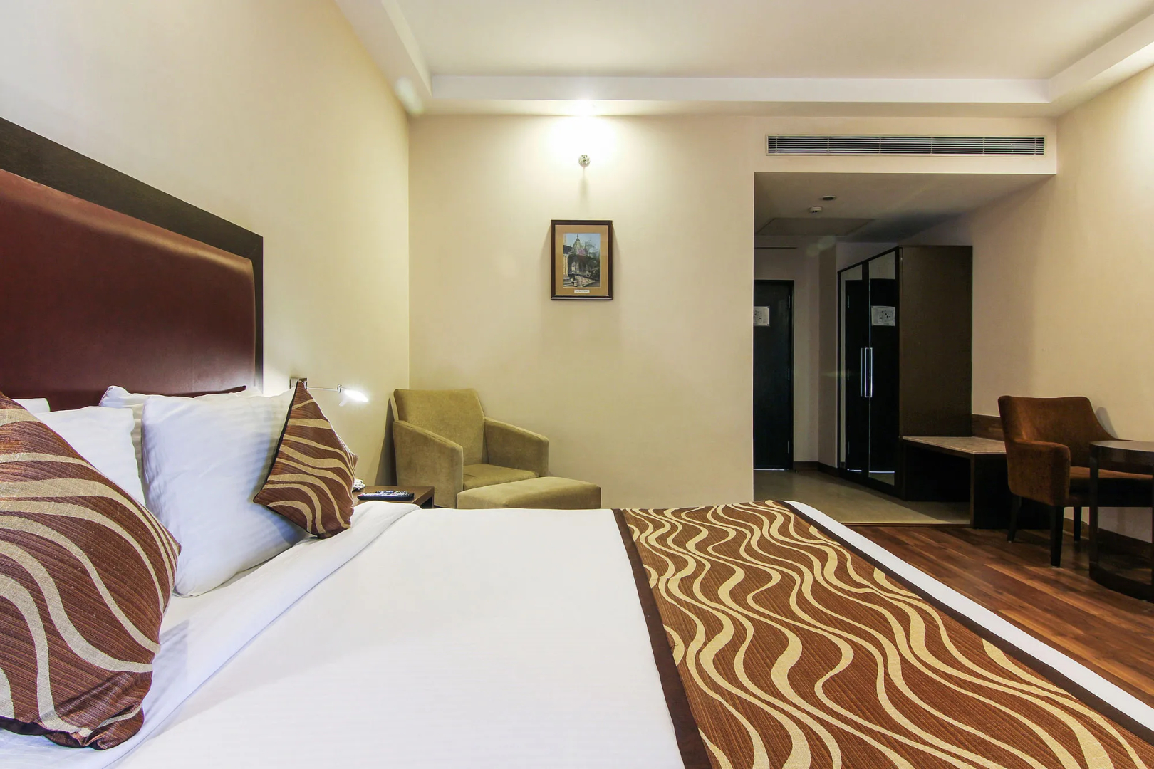 Photo - Vibe By The LaLiT Traveller
