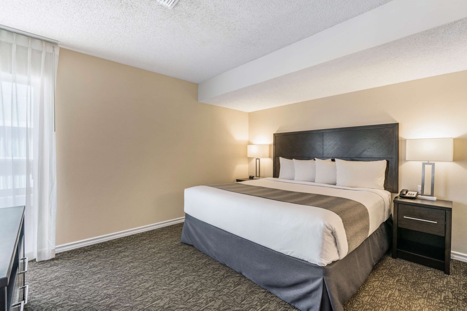 Photo - Chase Suite Hotel El Paso