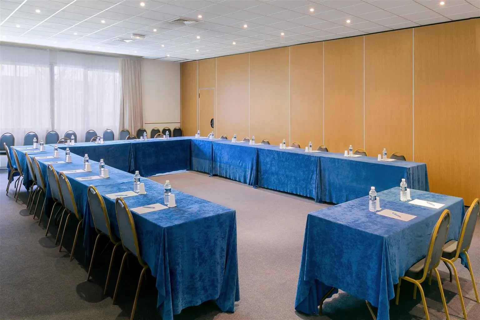 Foto - Hôtel Mount Venturi - Aix-En-Provence Sainte-Victoire - Bar & Restaurant & Padel