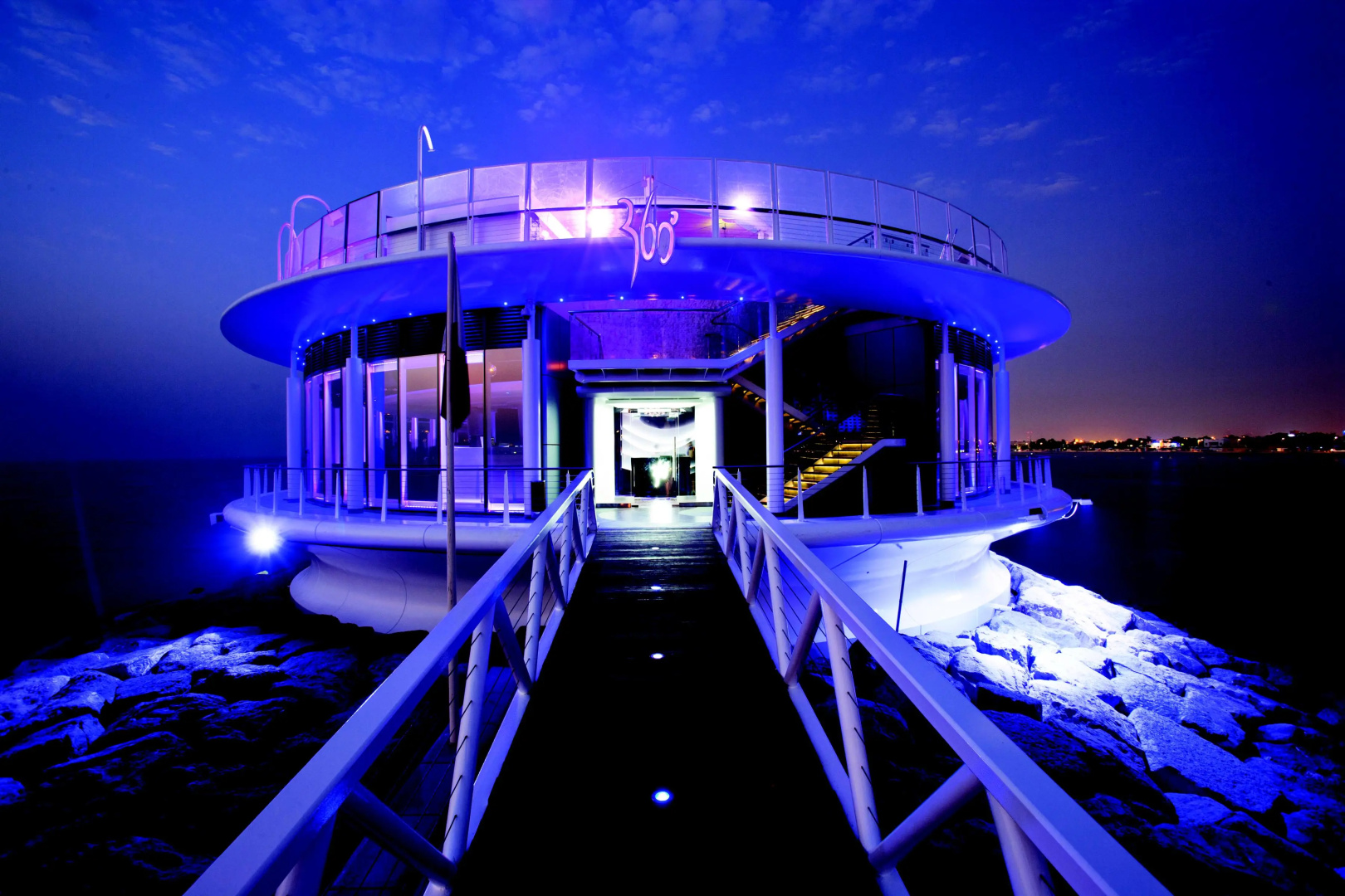 Photo - Jumeirah Beach Hotel Dubai
