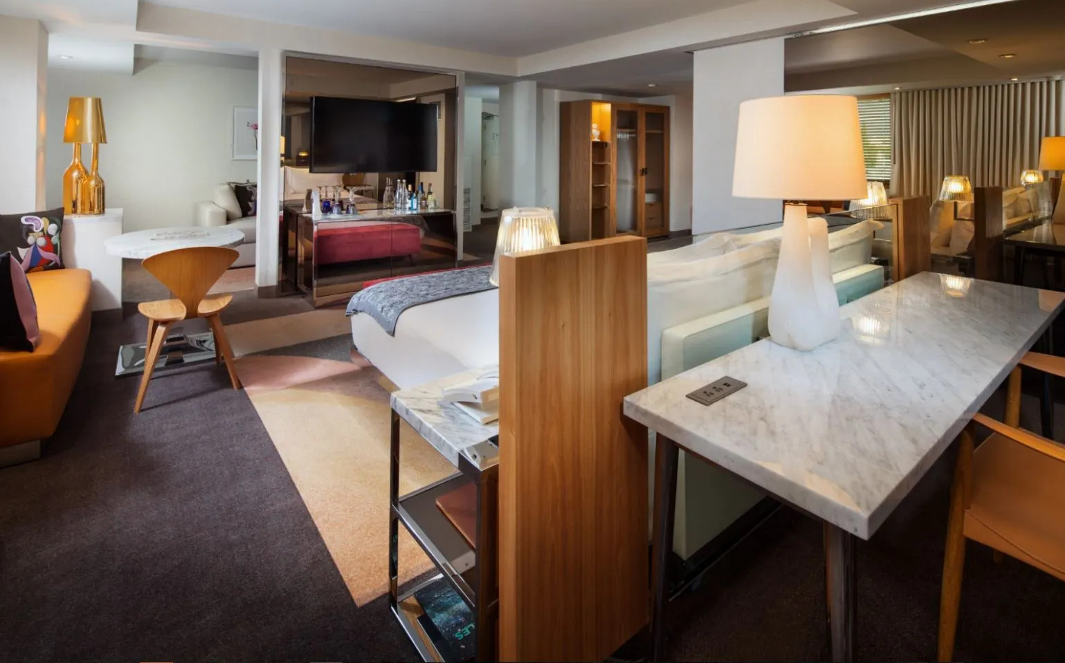 Photo - SLS Hotel, a Luxury Collection Hotel, Beverly Hills