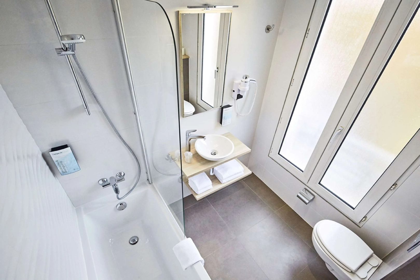 Foto - Campanile Paris 14 - Maine Montparnasse