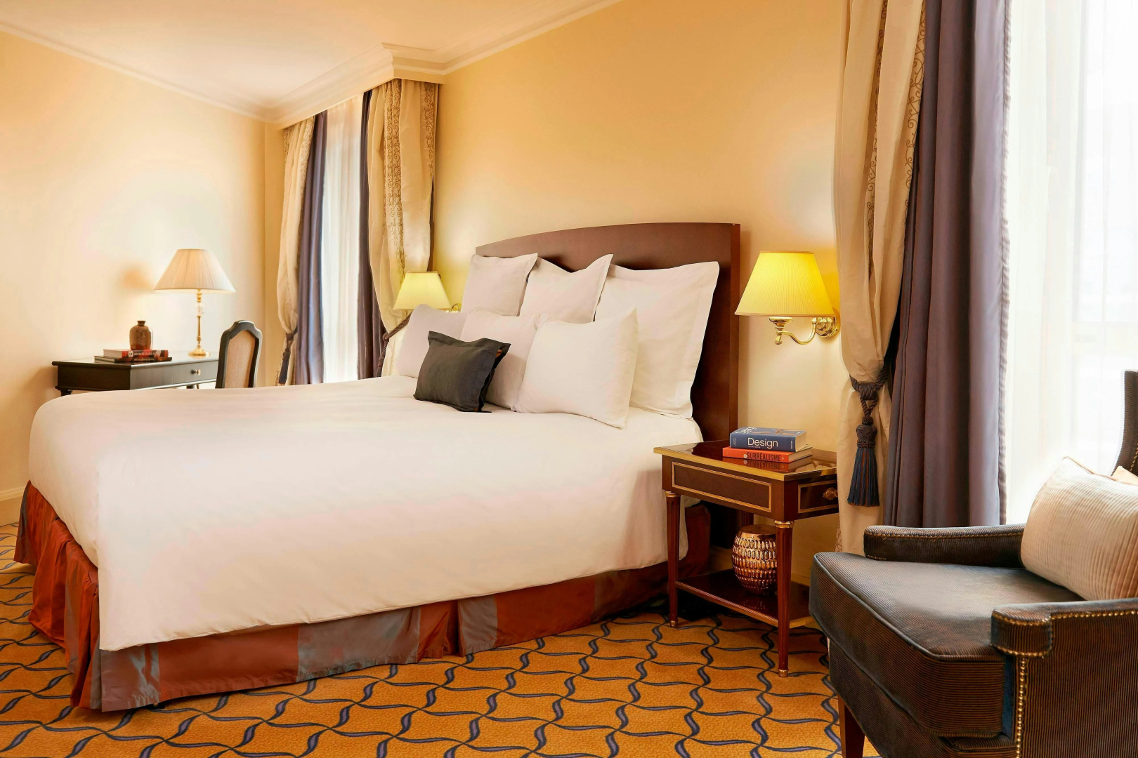 Photo - Renaissance Paris La Defense Hotel