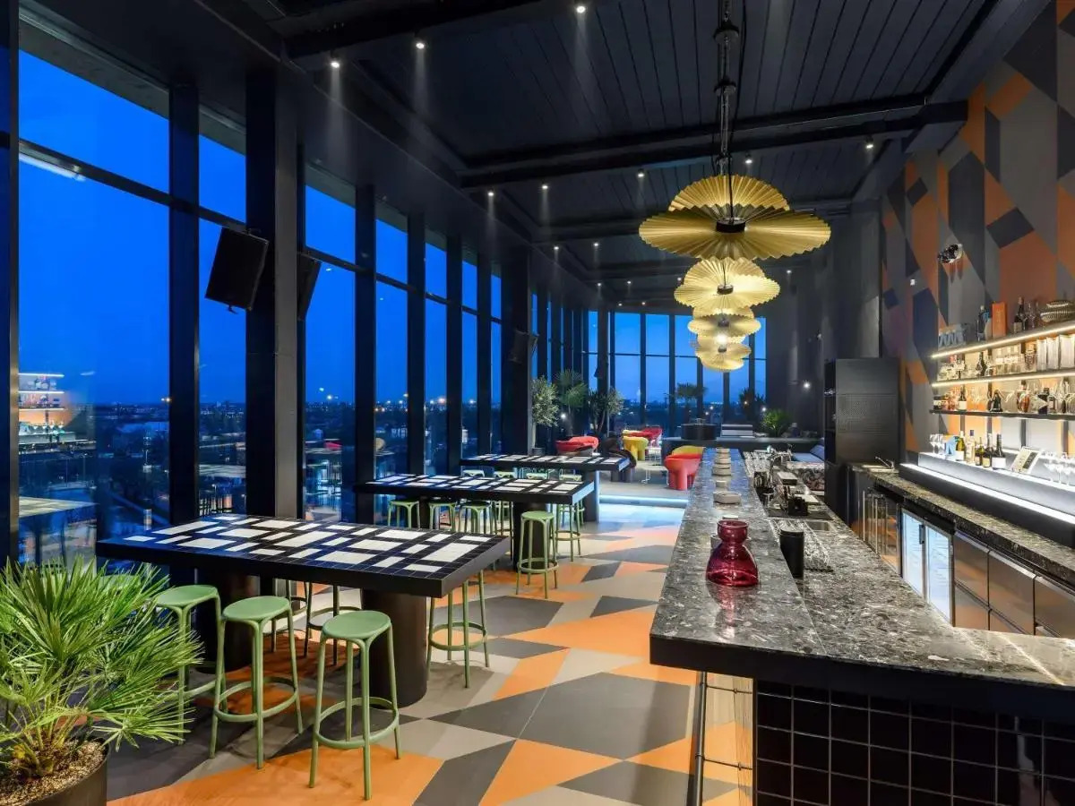 Foto - TRIBE Budapest Stadium