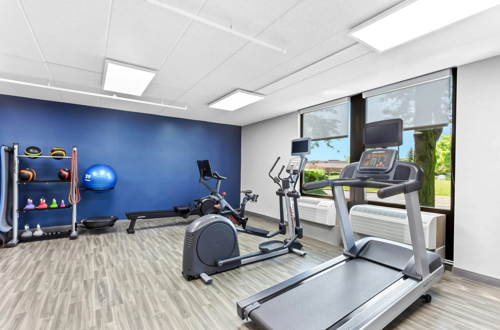 Photo - Hampton Inn Chicago/Naperville