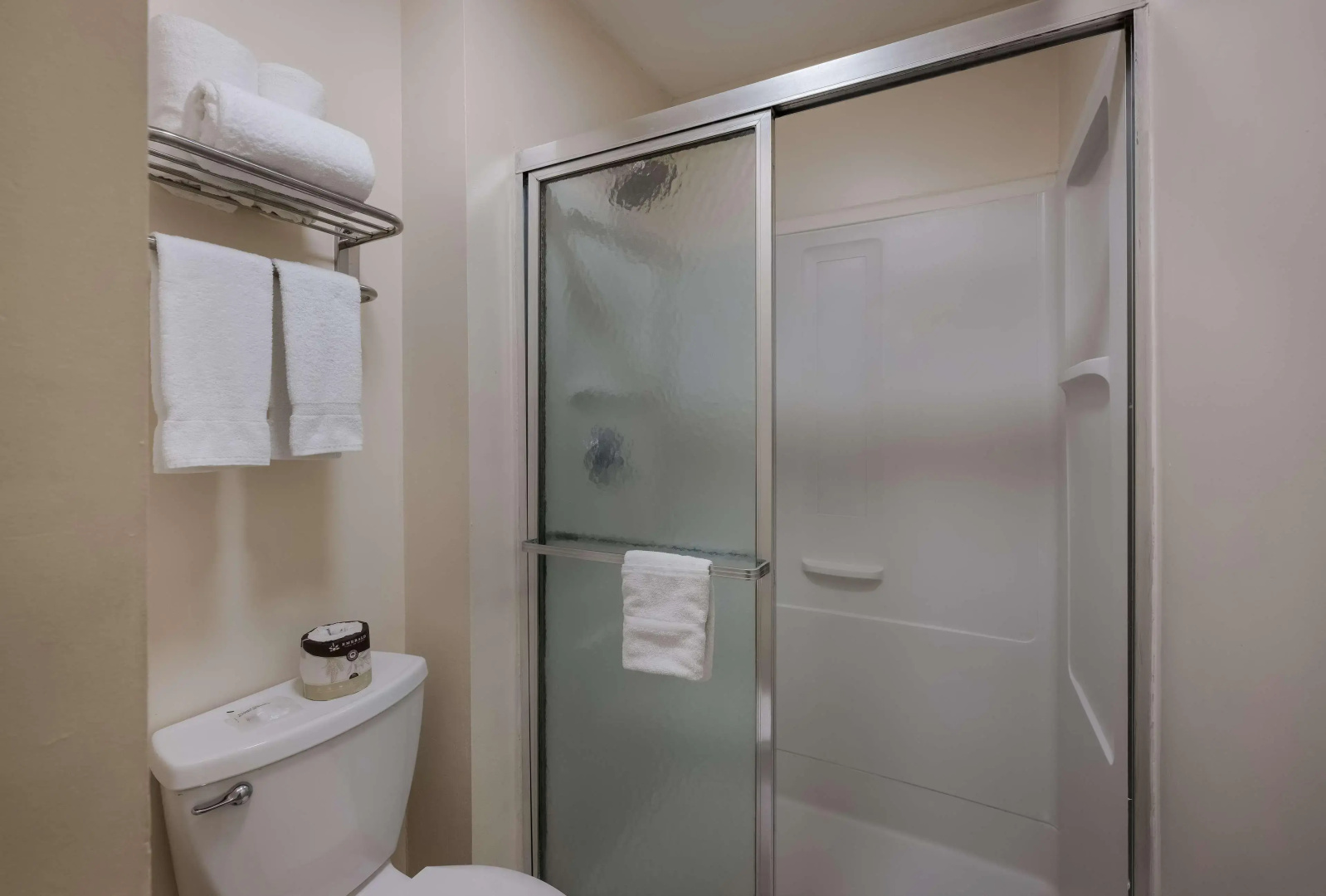 Photo - SureStay Plus by Best Western Woodbury Inn