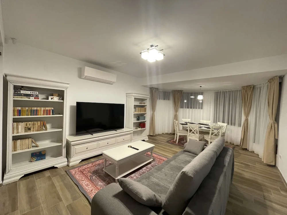 Photo - Iarca Inn