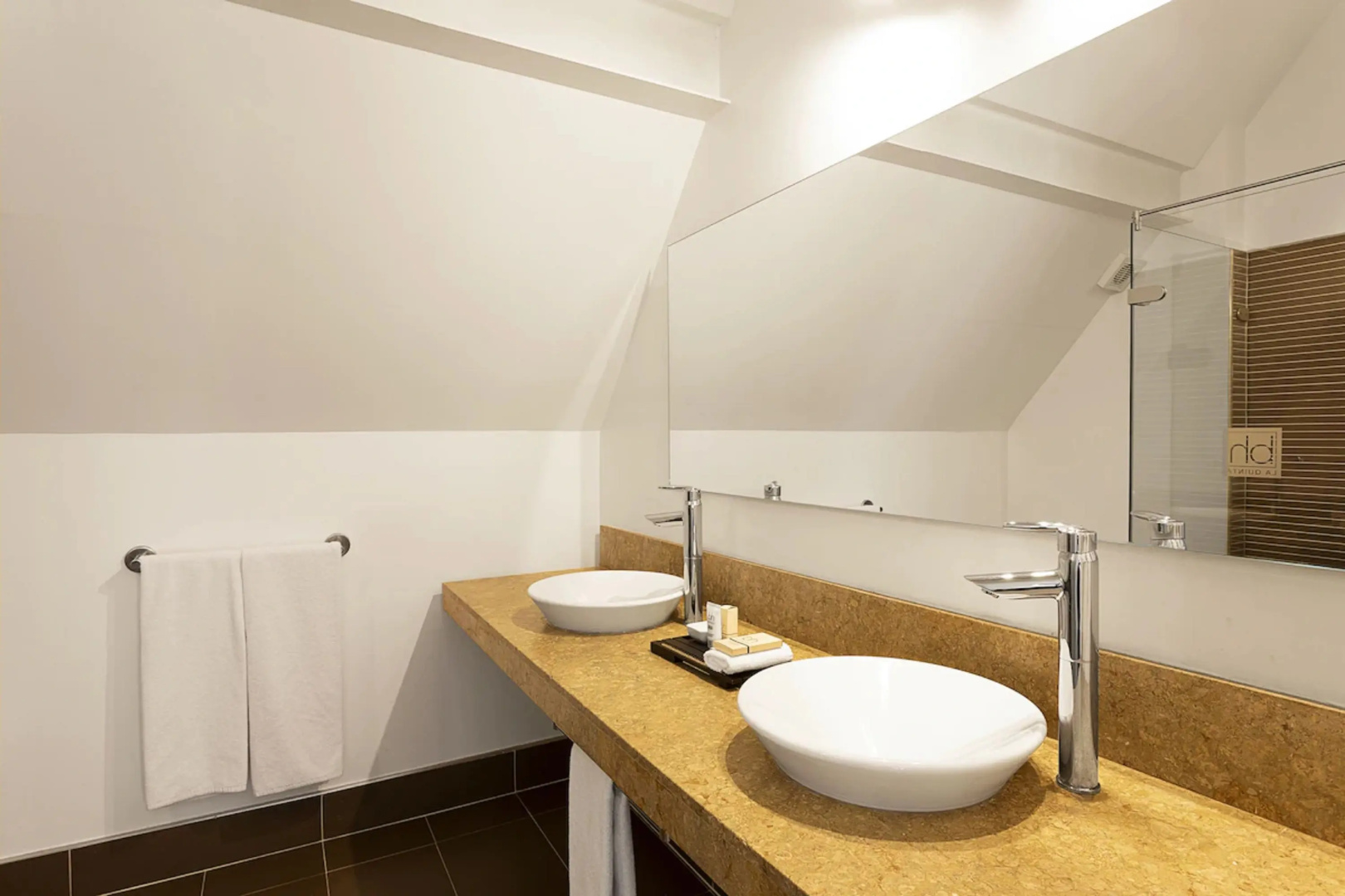 Photo - Bh la Quinta- Suites