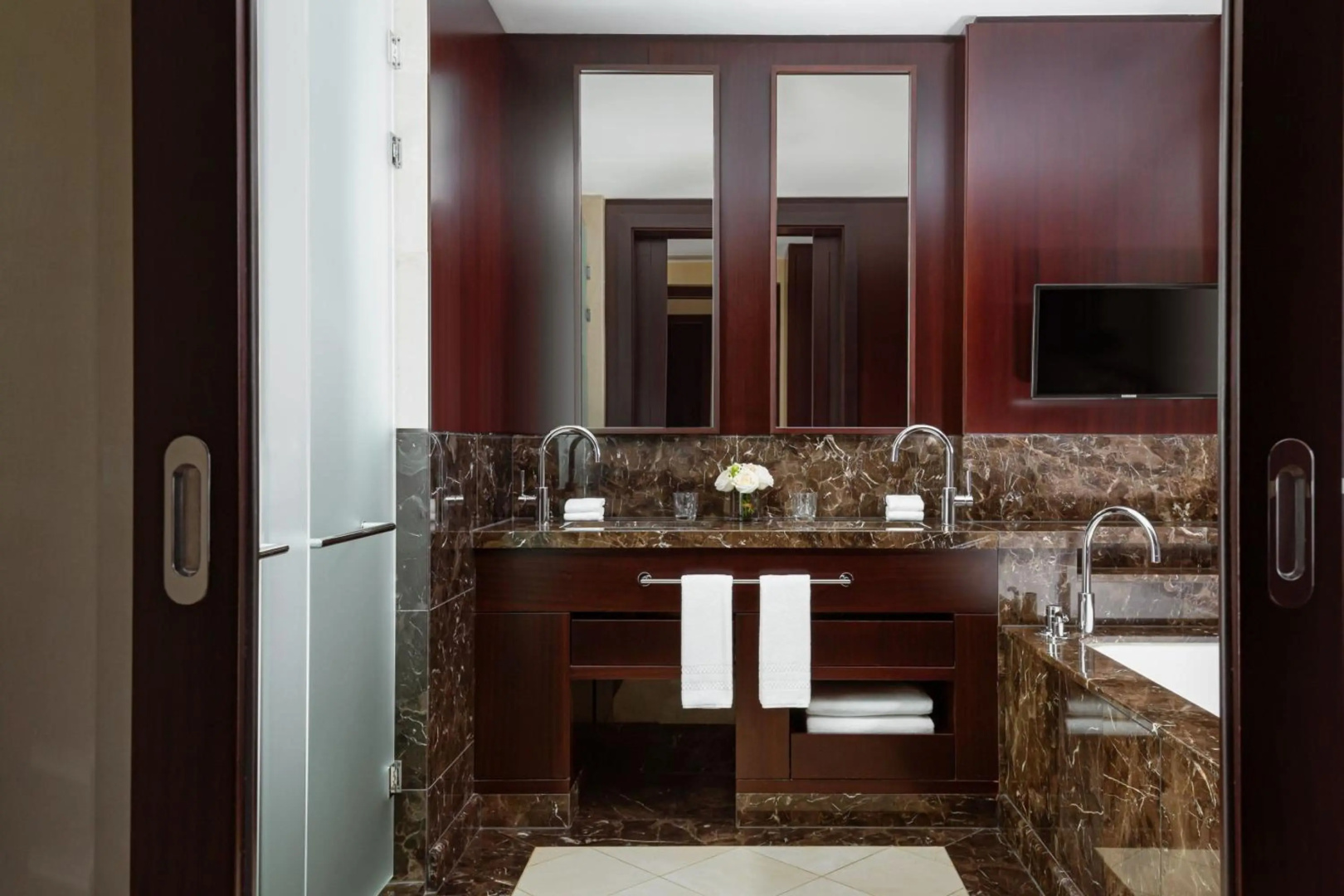 Photo - The Ritz-Carlton, Almaty