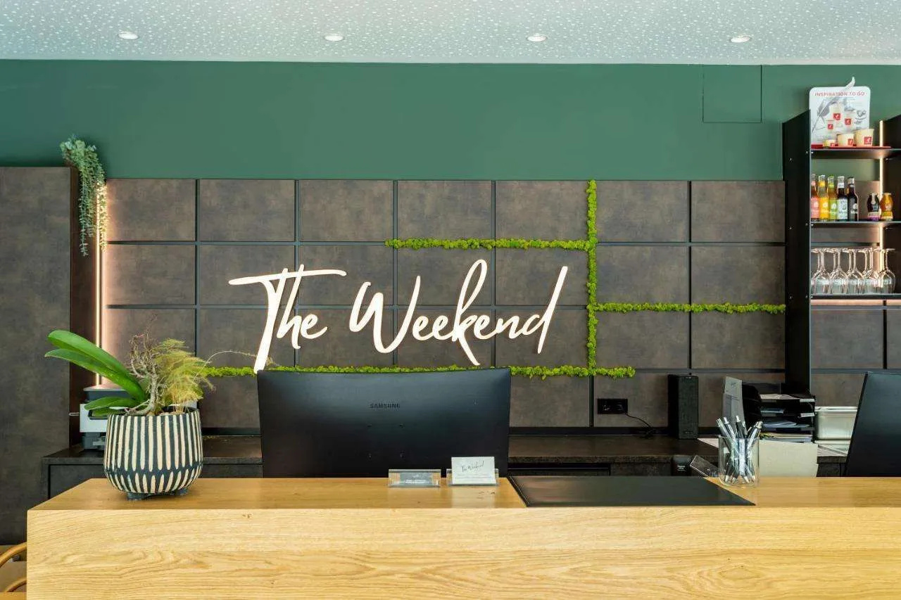 Photo - The Weekend Hotel