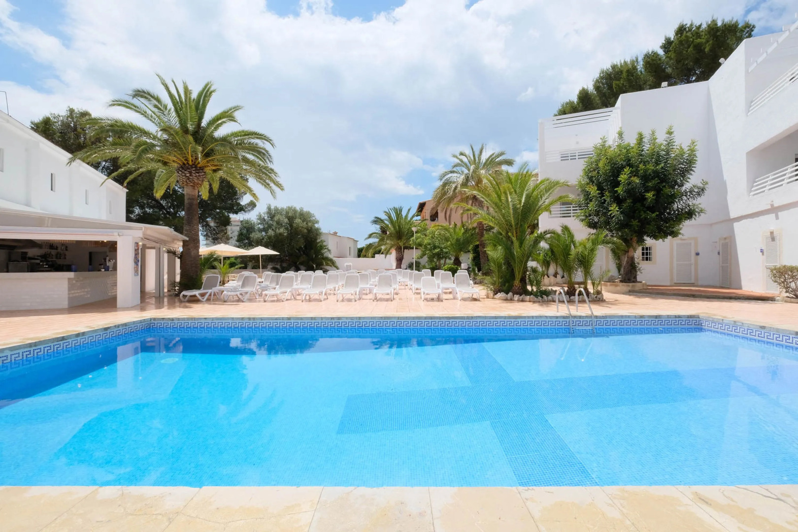 Photo - azuLine Hotel Palmanova Garden