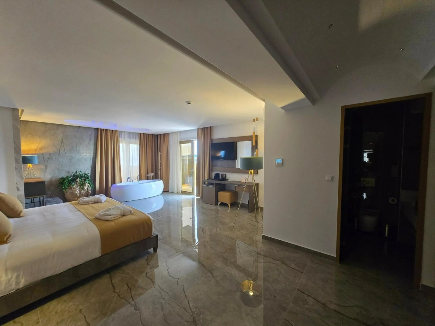 Photo - Rhodos Horizon Boutique – Adults Only