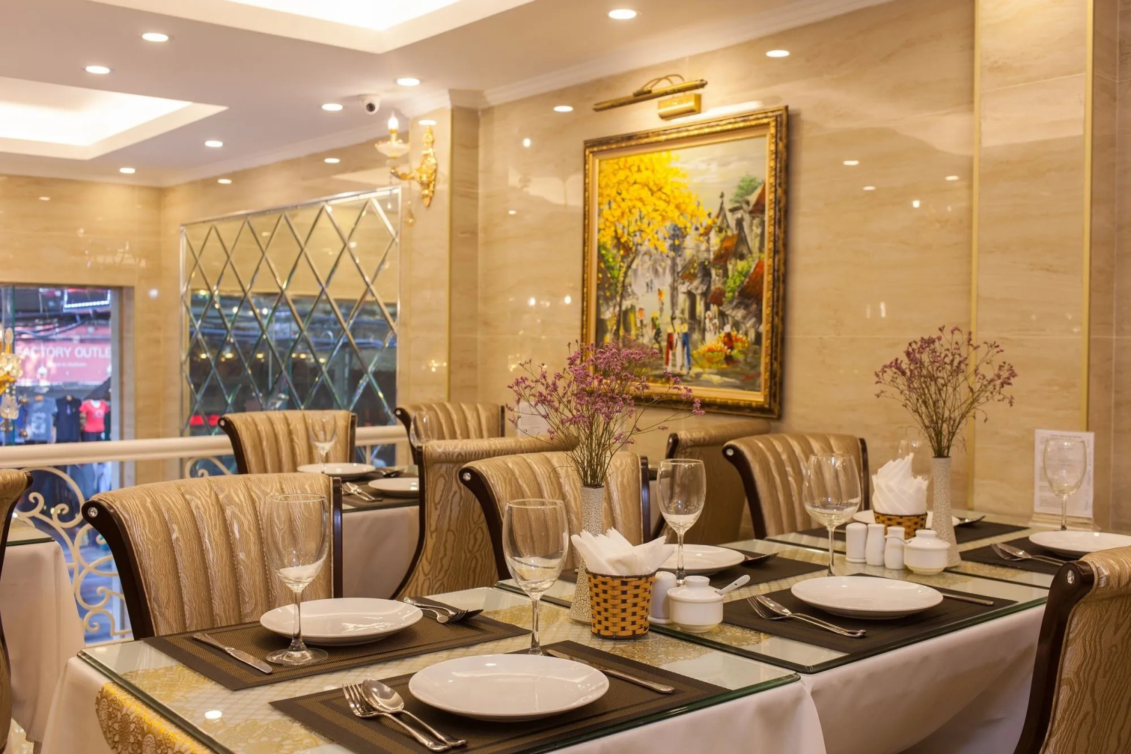 Foto - Hanoi Diamond King Hotel & Travel