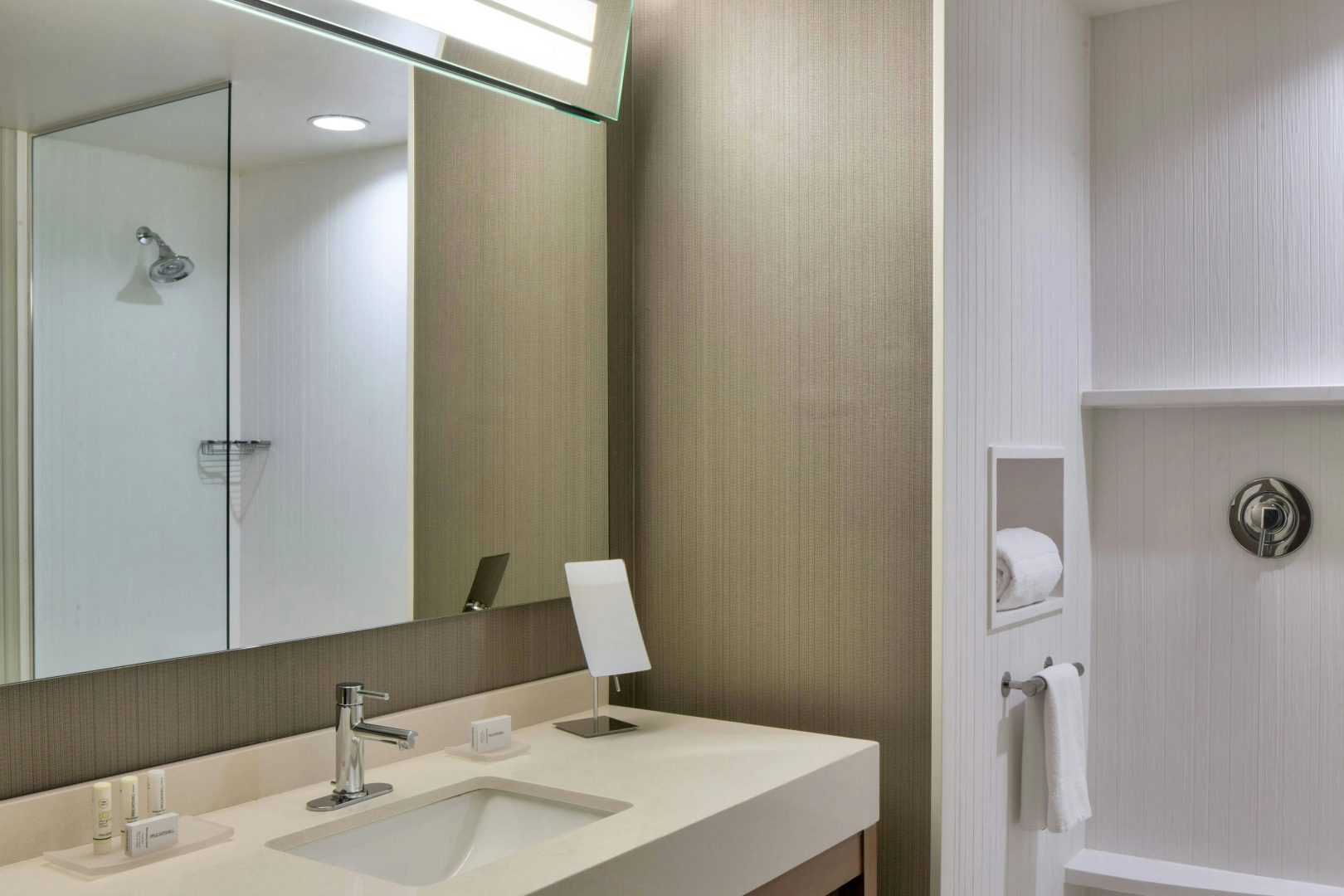 Foto - Courtyard by Marriott Houston Northwest/Cypress