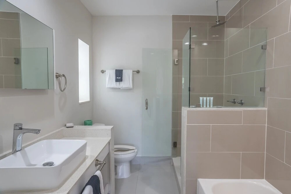 Photo - The Biscayne Hotel