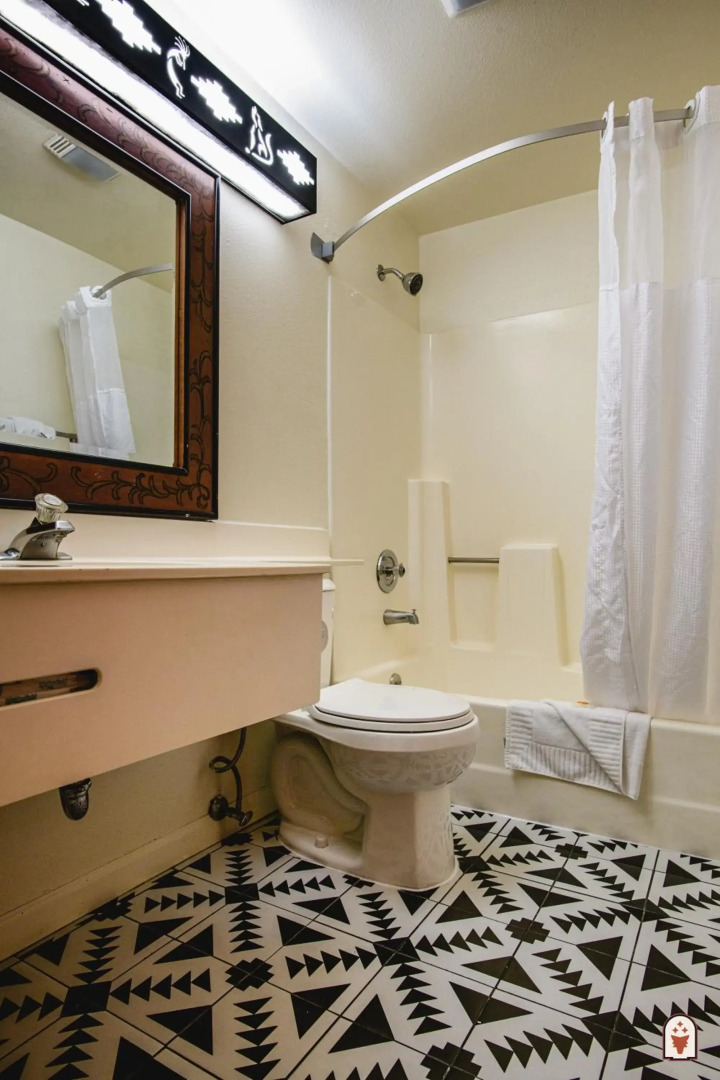 Photo - Coyote South