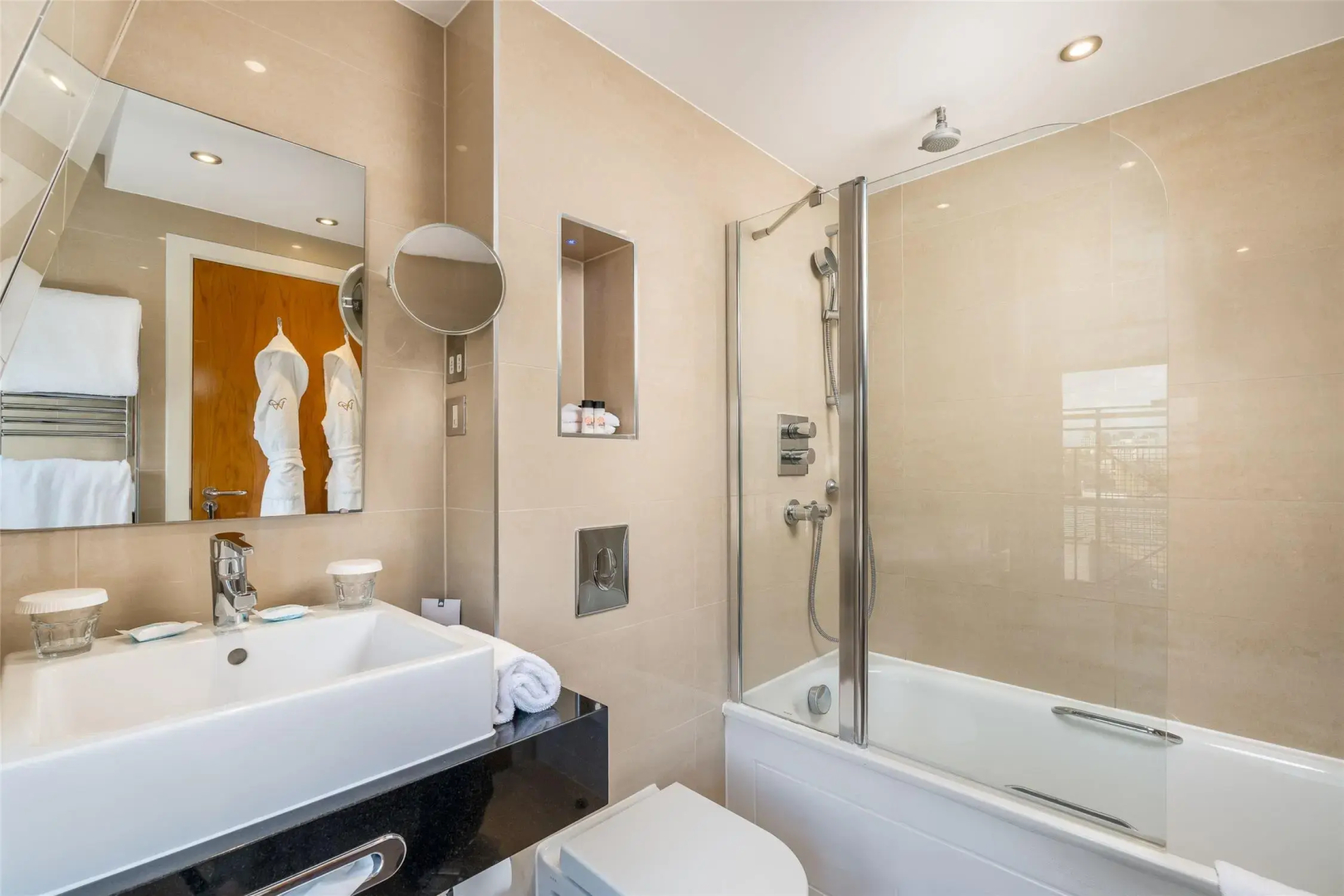 Photo - Washington Mayfair Hotel