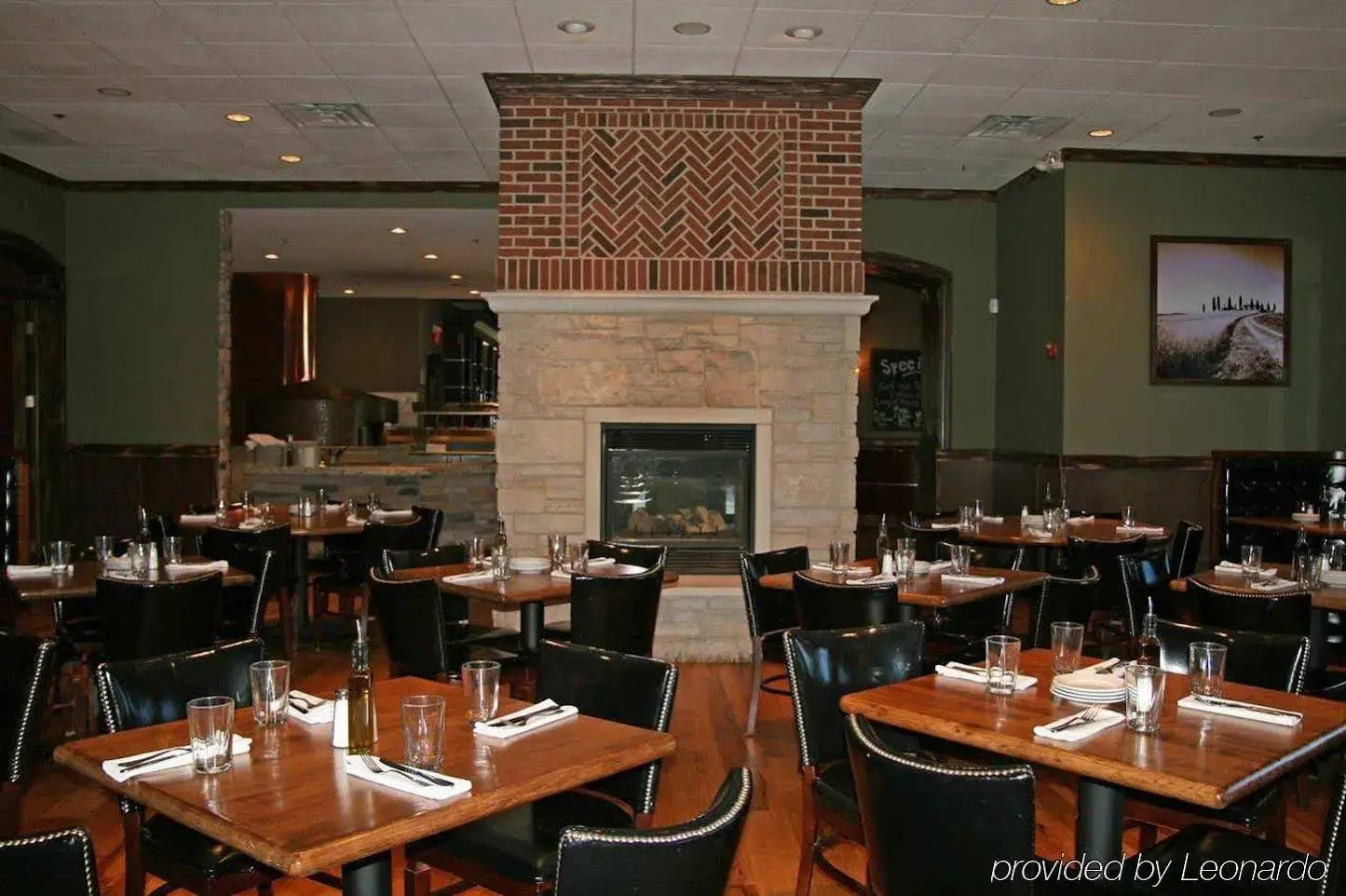 Photo - Hampton Inn McHenry