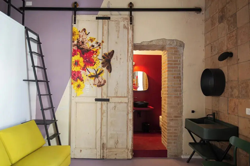 Foto - Magma Home - Rooms & Roof