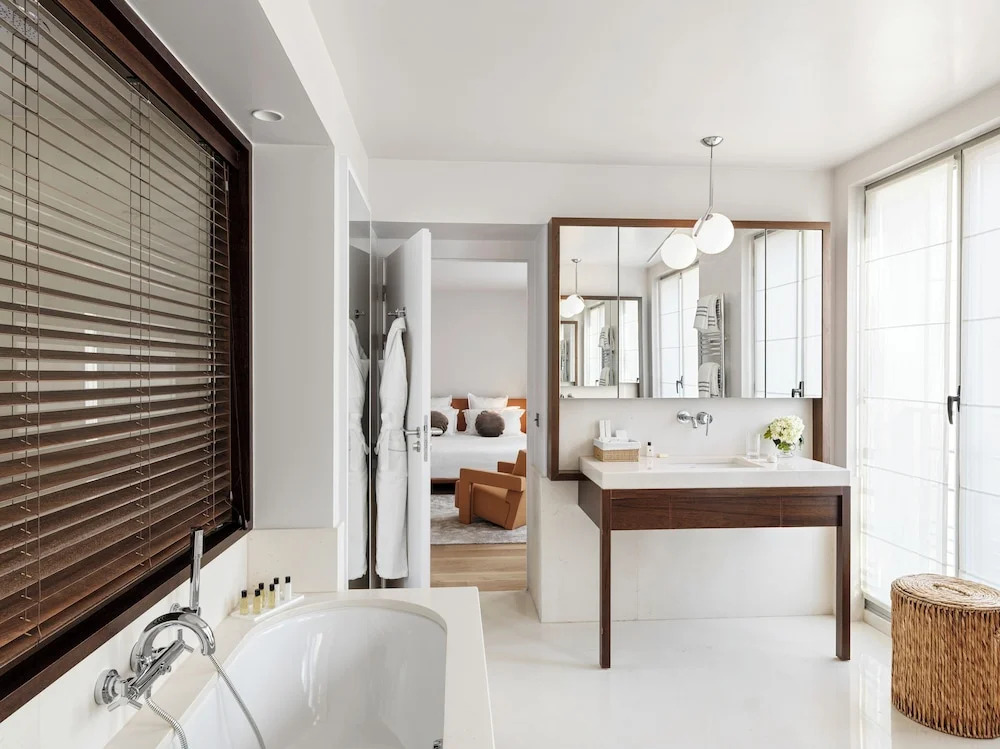 Photo - Hotel de Pourtales