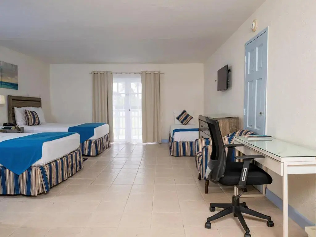 Photo - Time Out Hotel