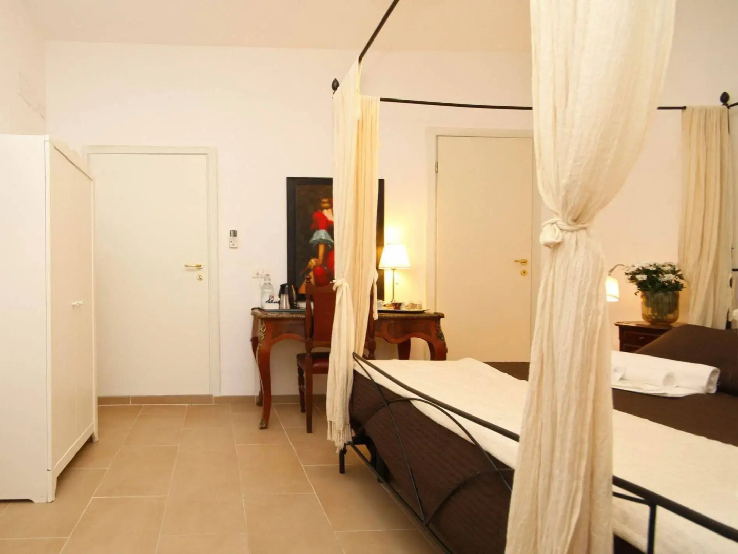 Photo - Key Rome Center