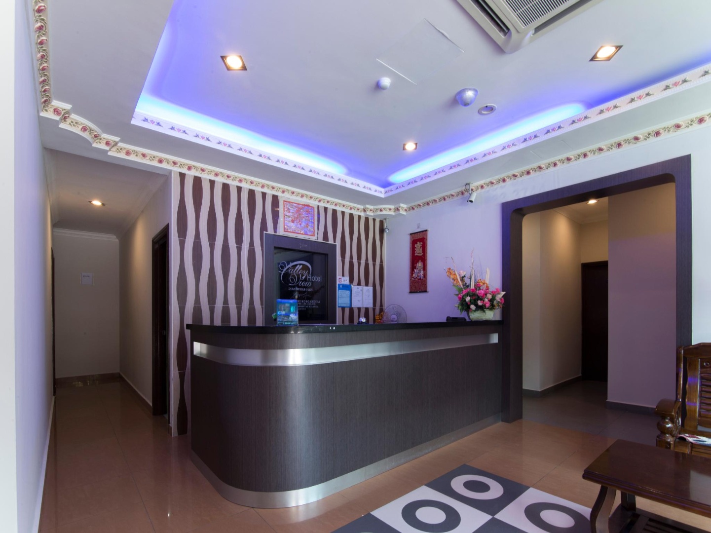 Valley View Hotel