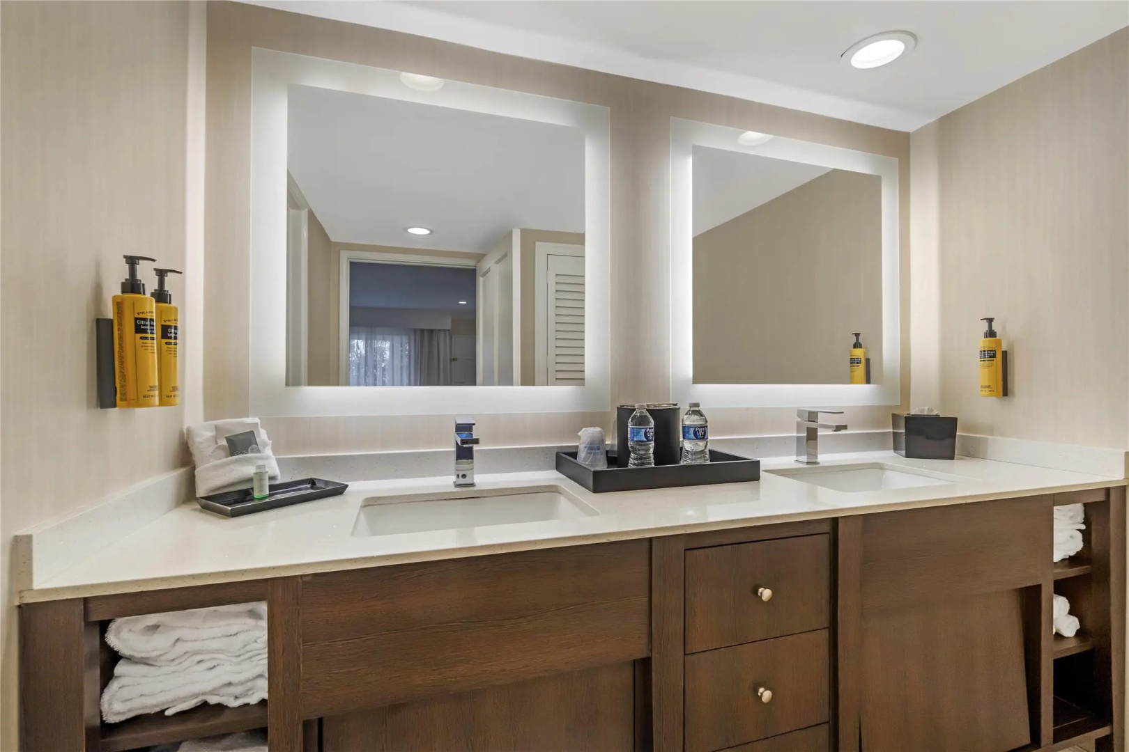 Photo - Best Western Plus Carriage Inn