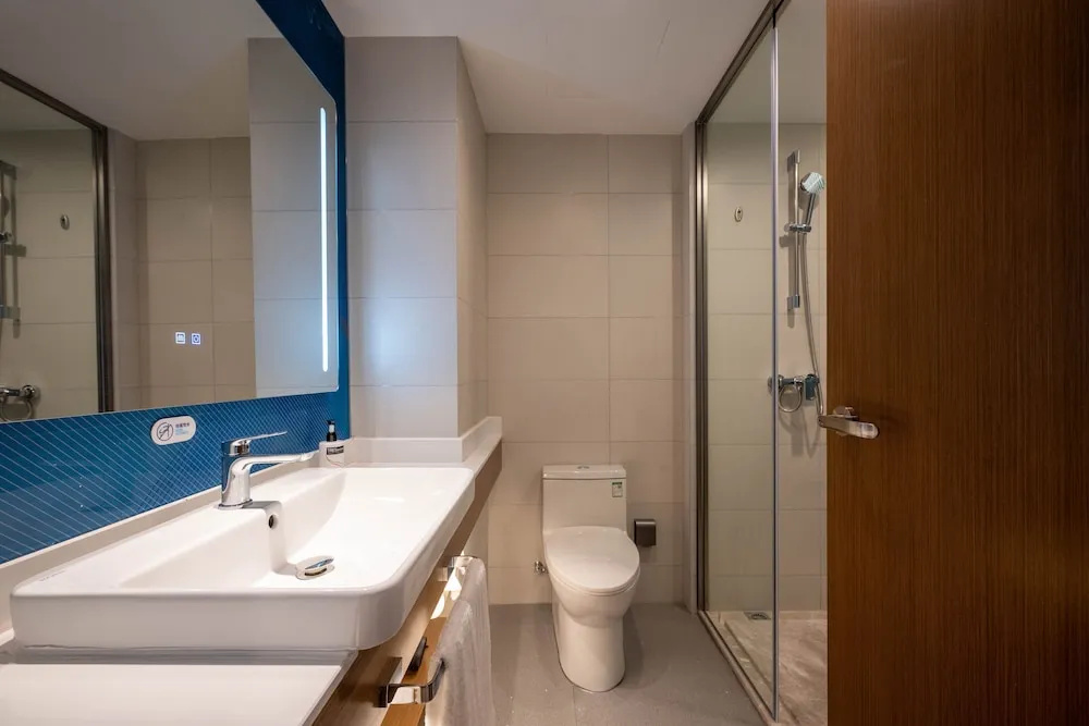 Photo - Holiday Inn Express Shanghai Pujiang Lianhang Road by IHG