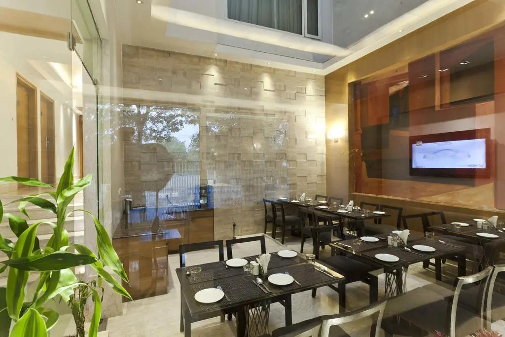 Foto - Hotel Saket 27