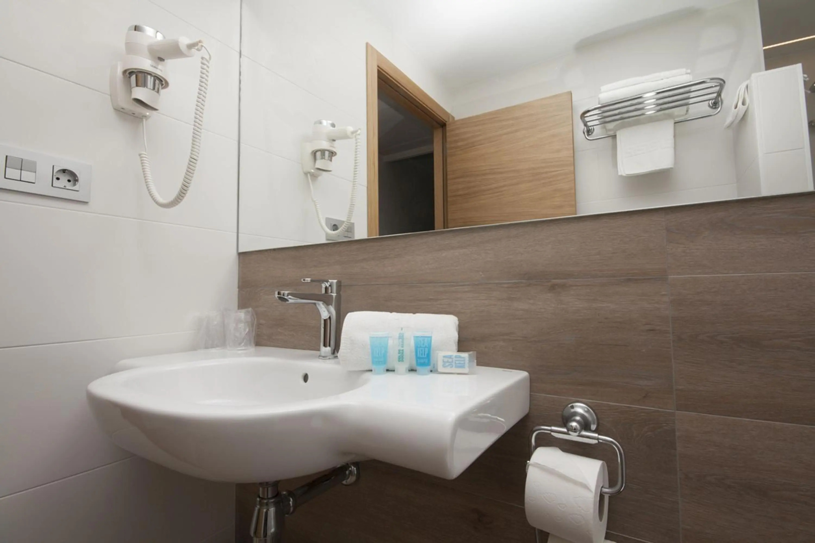 Photo - Hotel Perla