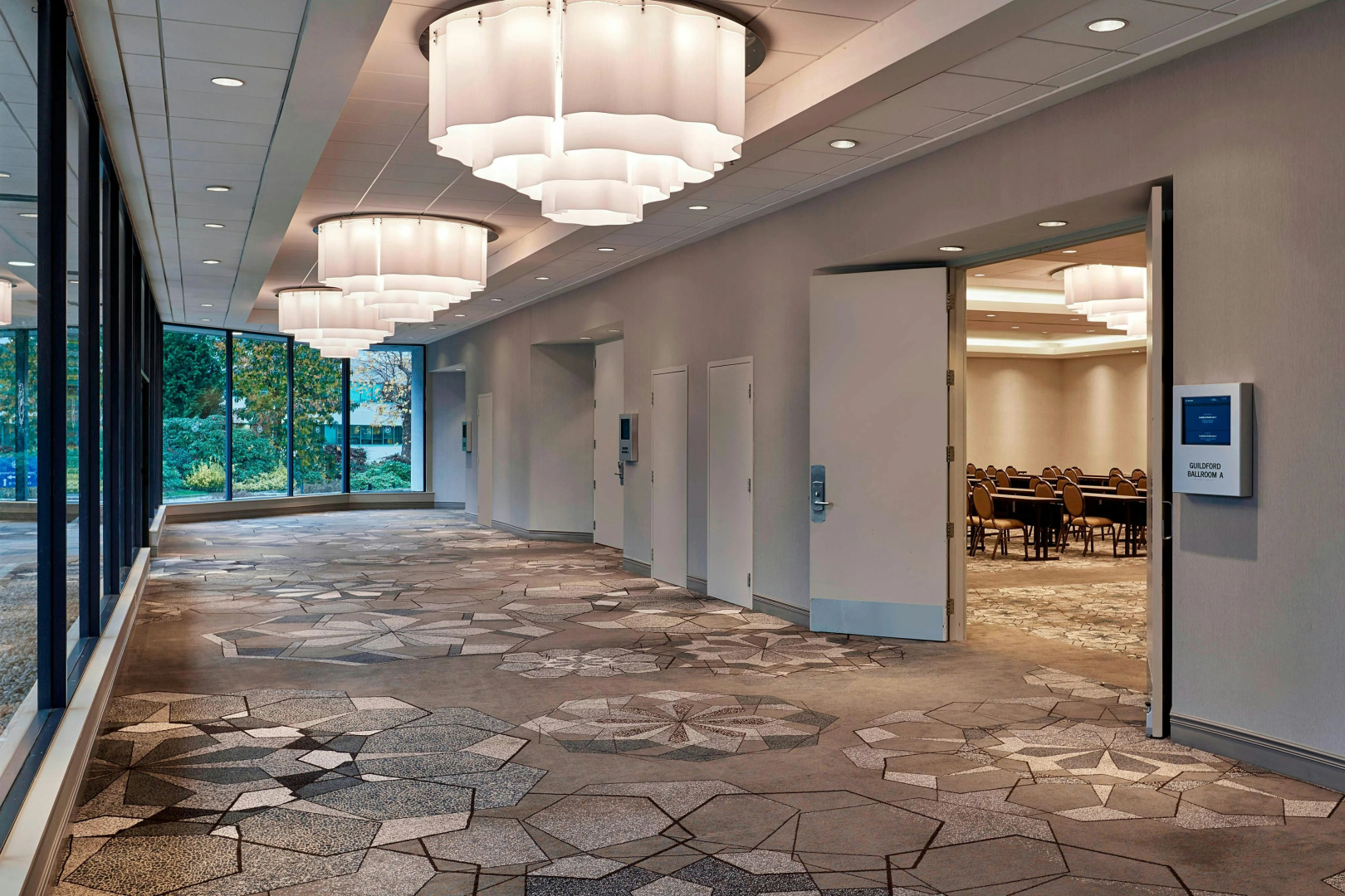Foto - Sheraton Vancouver Guildford Hotel