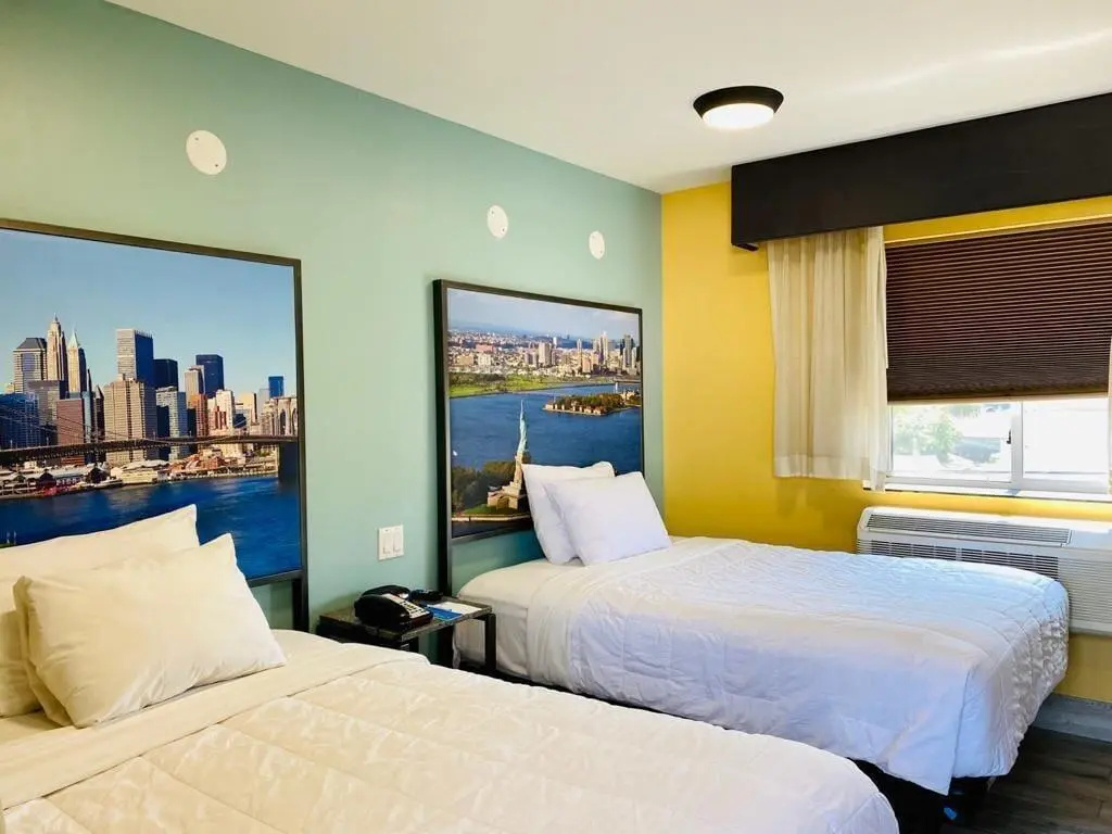 Photo - Rodeway Inn Near JFK Airport
