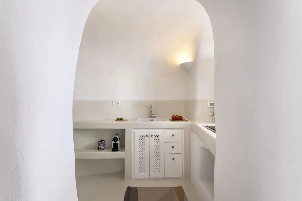 Photo - Bluedome Cavehouses by Otium Villas