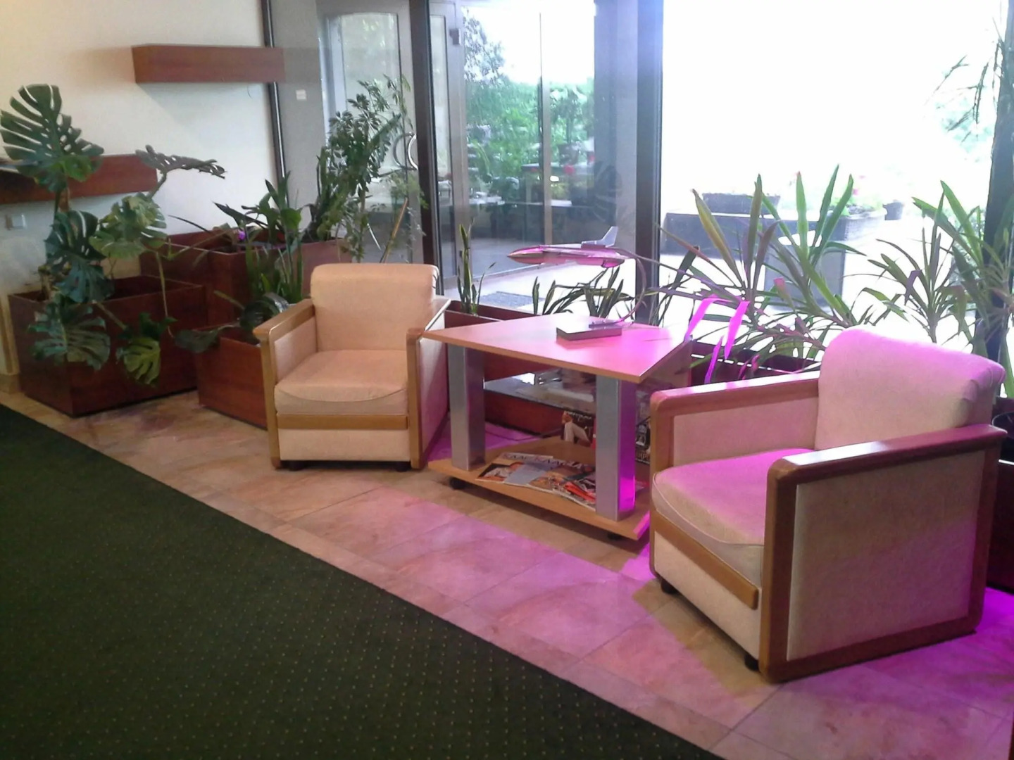 Photo - Sky High Hotel Airport 200 meters from the terminal