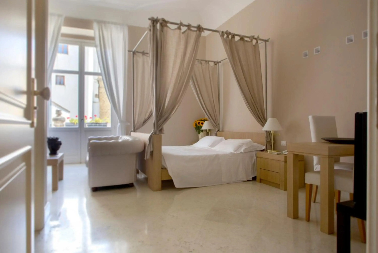 Photo - Palazzo Brunaccini Boutique Hotel