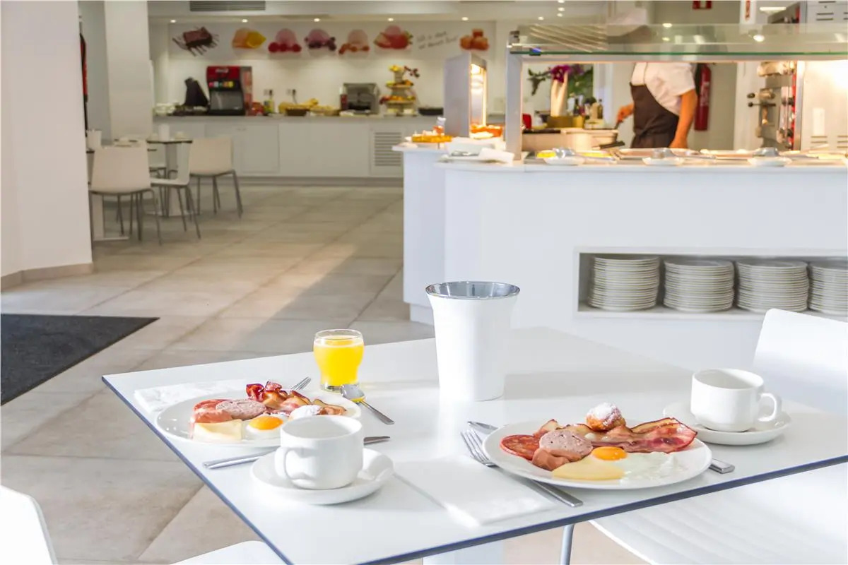 Photo - Welikehotel Triton Beach