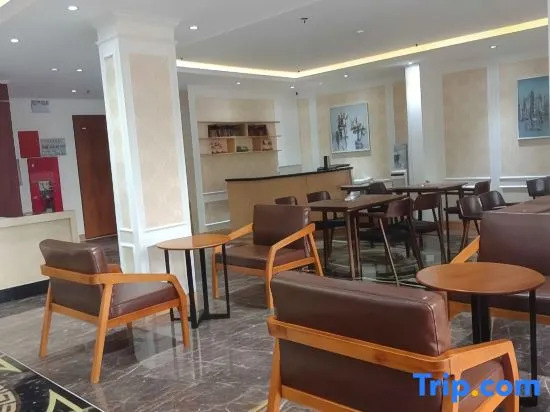 Foto - Luckful Hotel