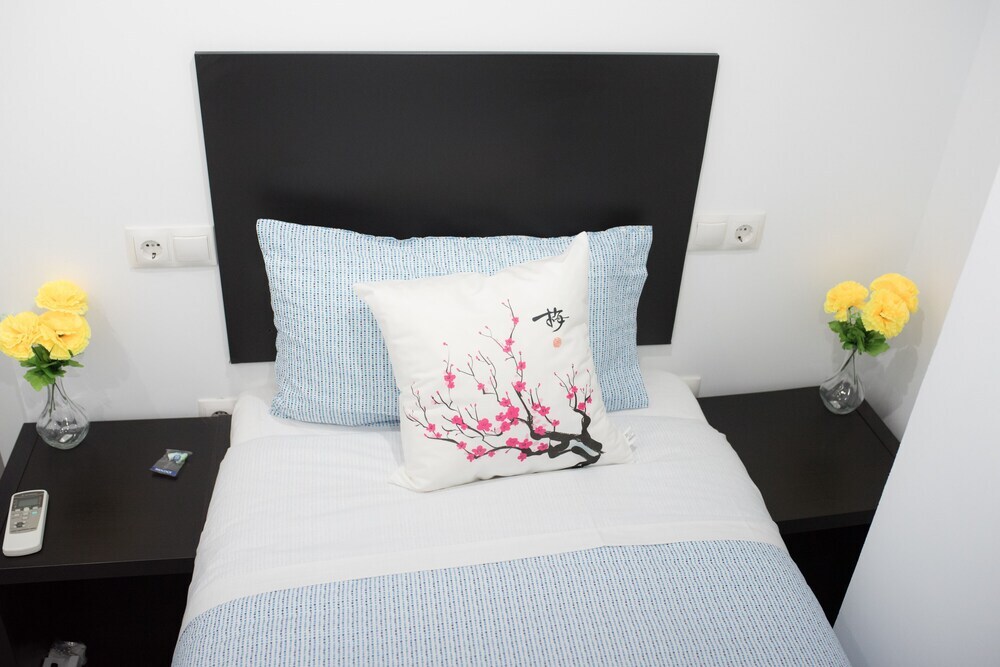 Foto - AYZ Frailes - Auto check-in property