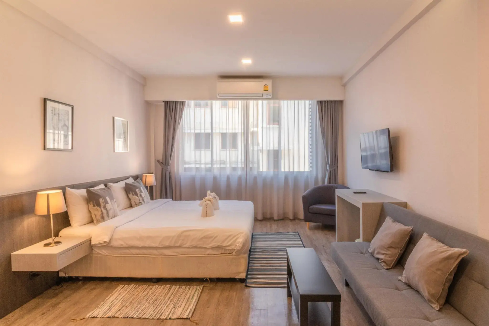 Foto - Ratchadamnoen Residence