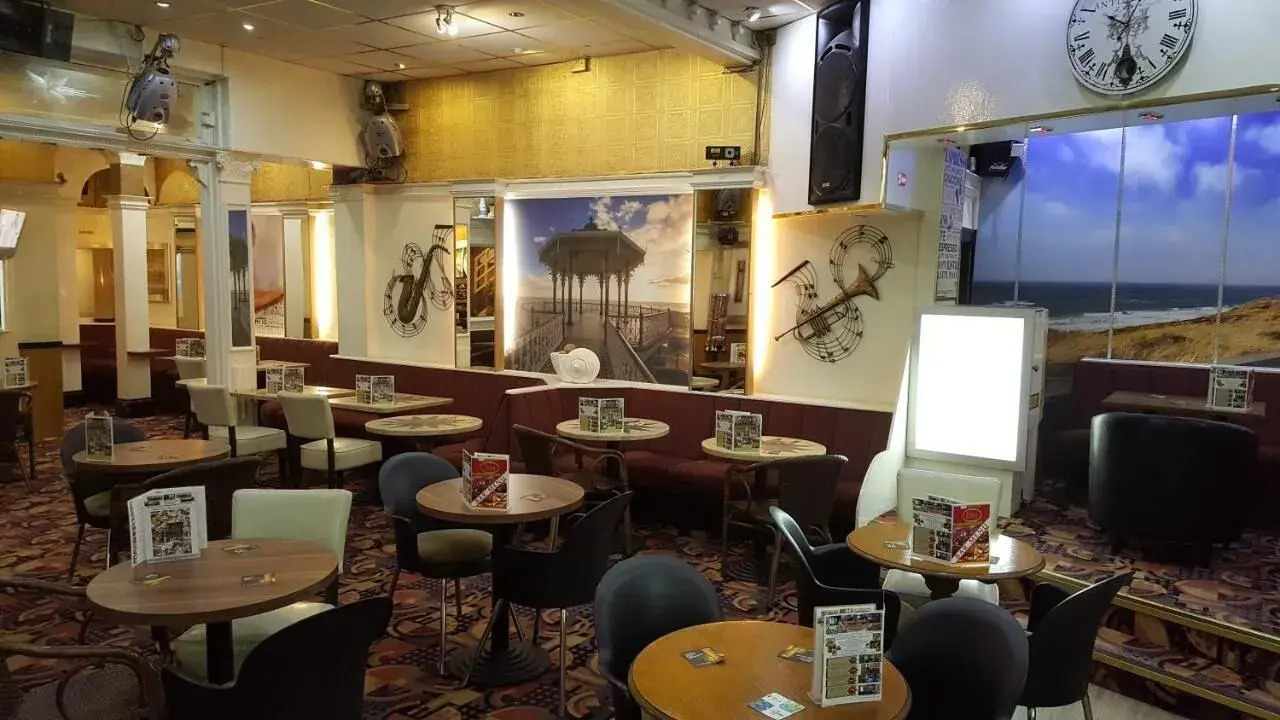 Photo - The Regal Hotel