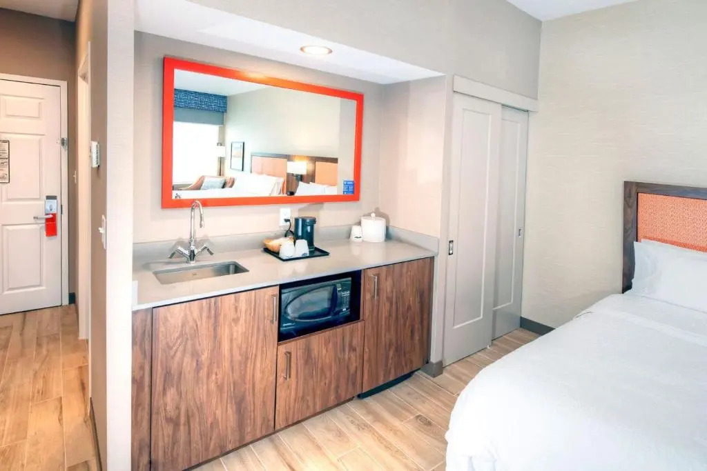 Photo - Hampton by Hilton Ottawa