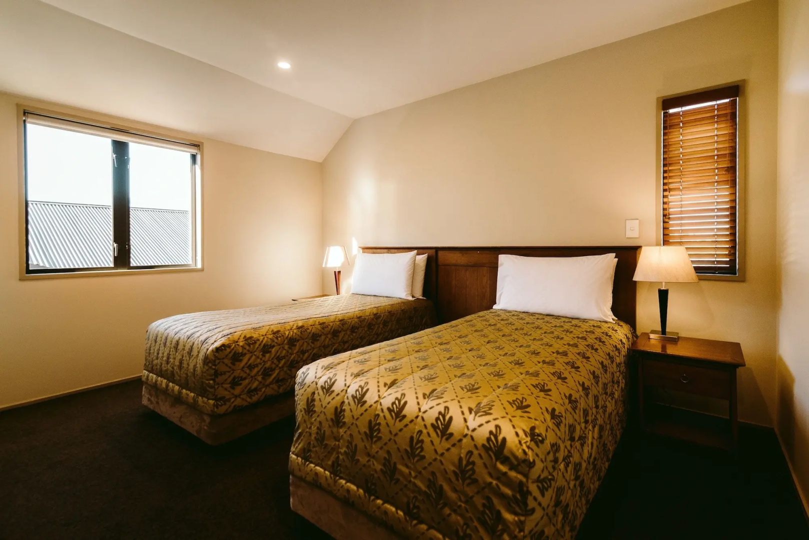 Photo - Garden Court Suites And Apartments