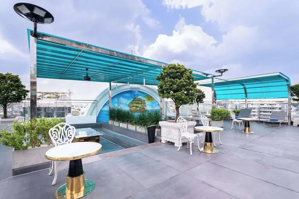 Photo - Le Saigon Grand Hotel
